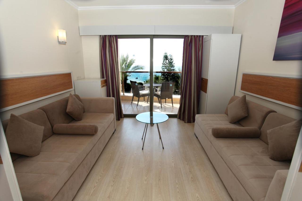 Aqi Pegasos Royal Hotel 5*