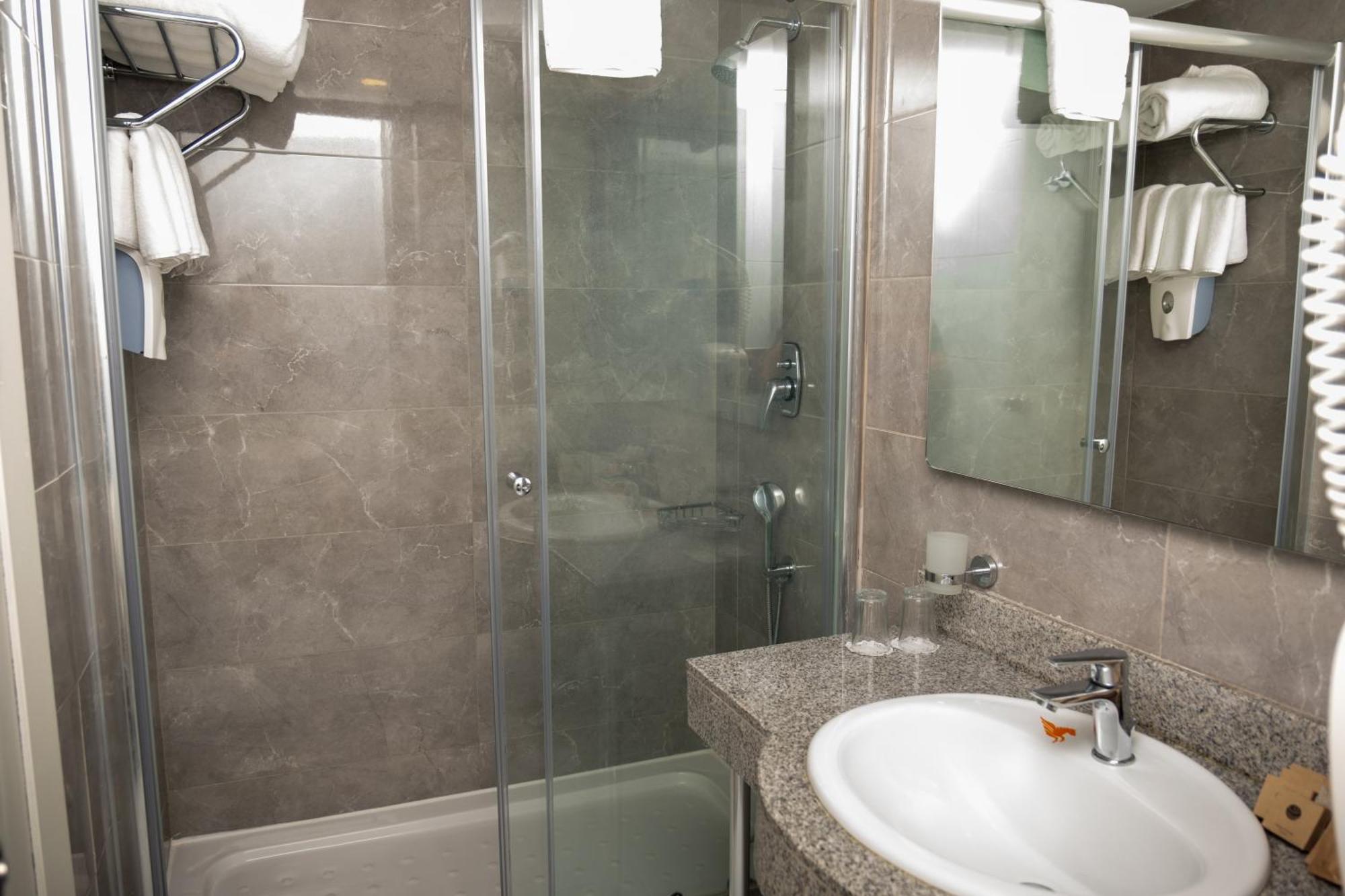Aqi Pegasos Royal Hotel 5*