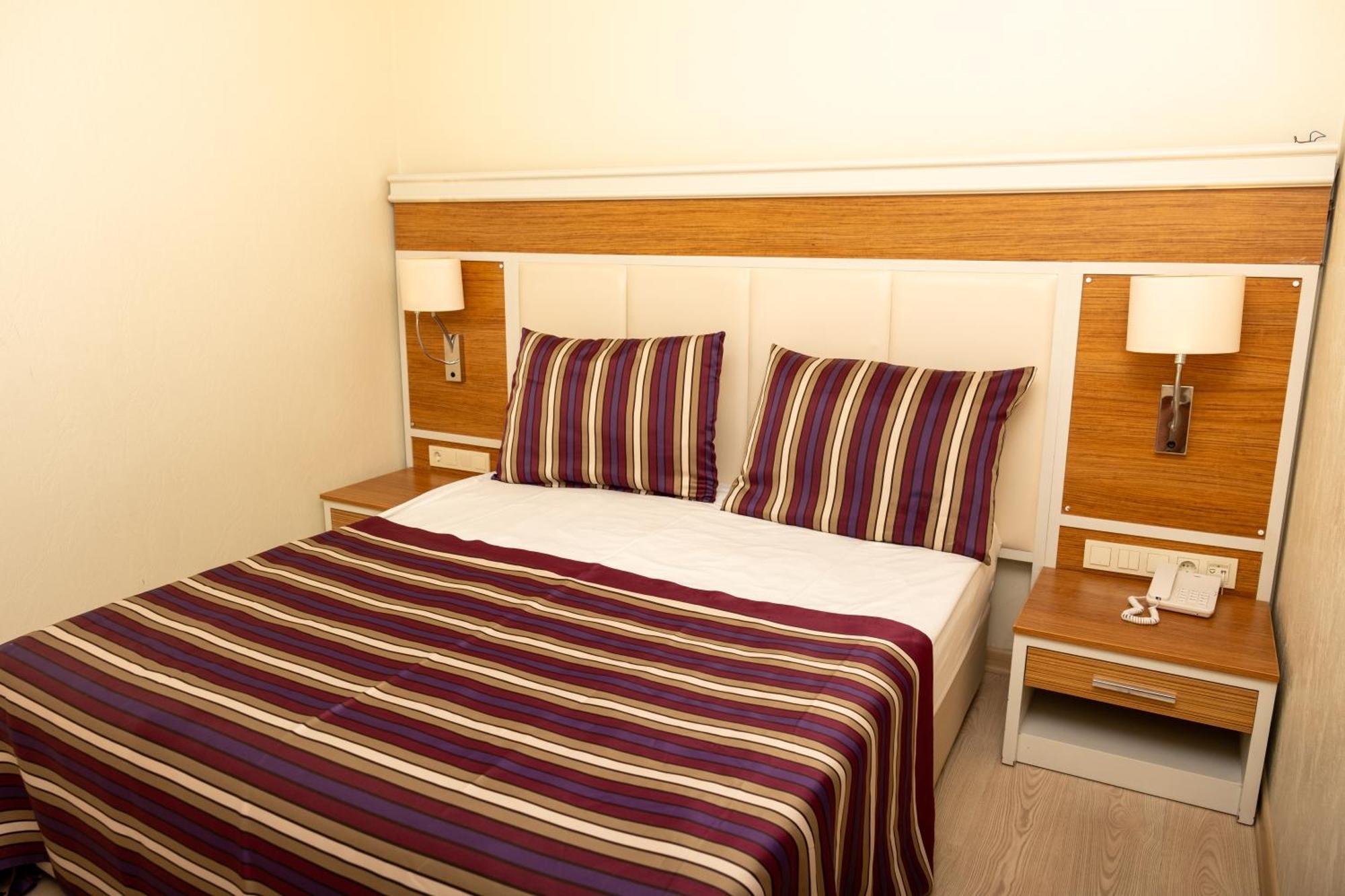 Aqi Pegasos Royal Hotel 5*